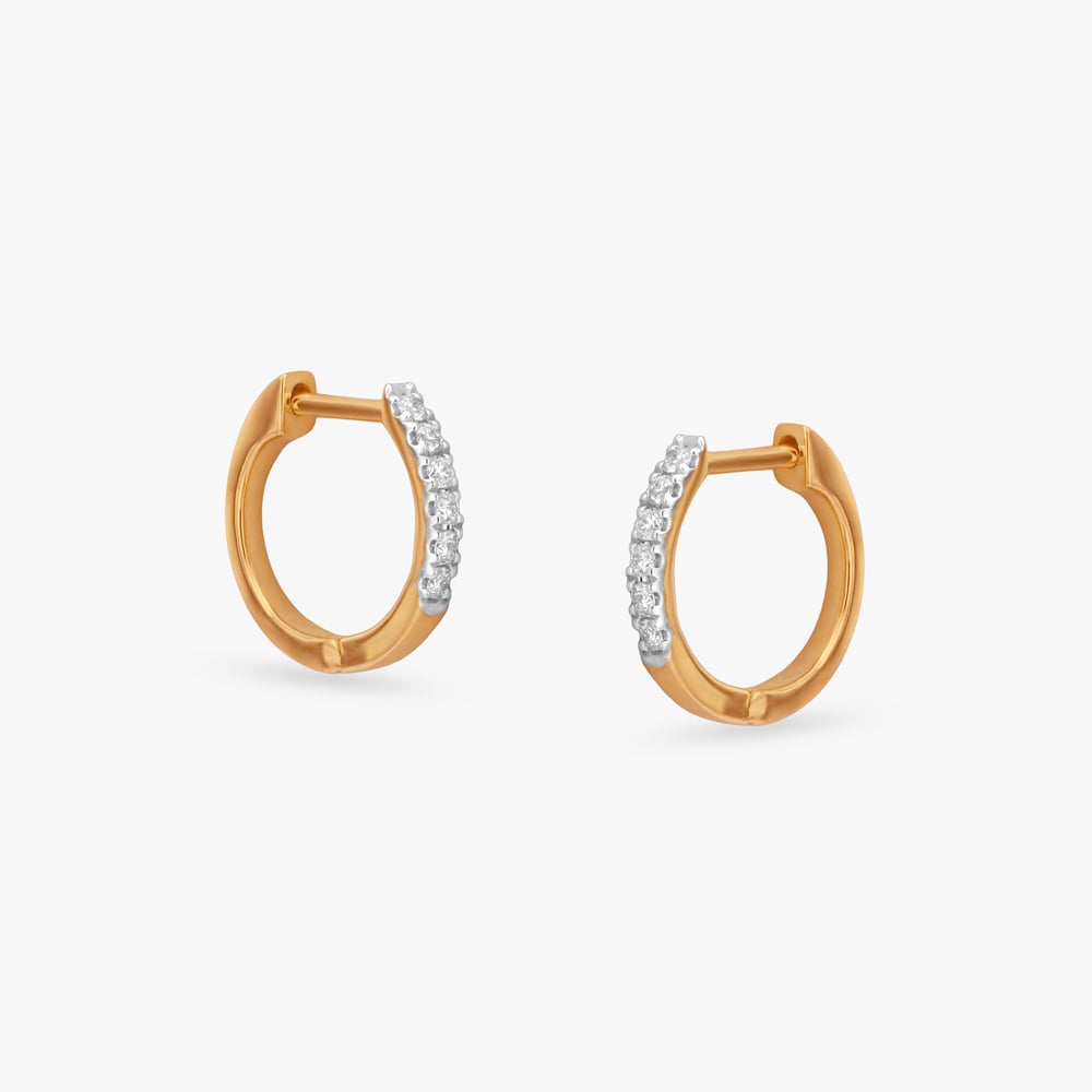 Graceful 18 Karat Yellow Gold And Diamond Earrings,,hi-res image number null