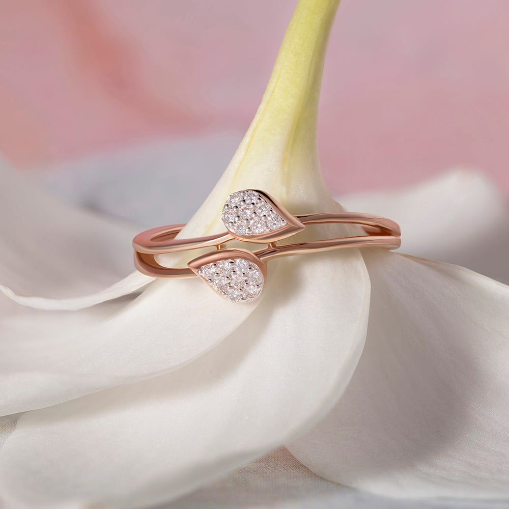 Petite Elegance Gold & Diamond Finger Ring,,hi-res image number null
