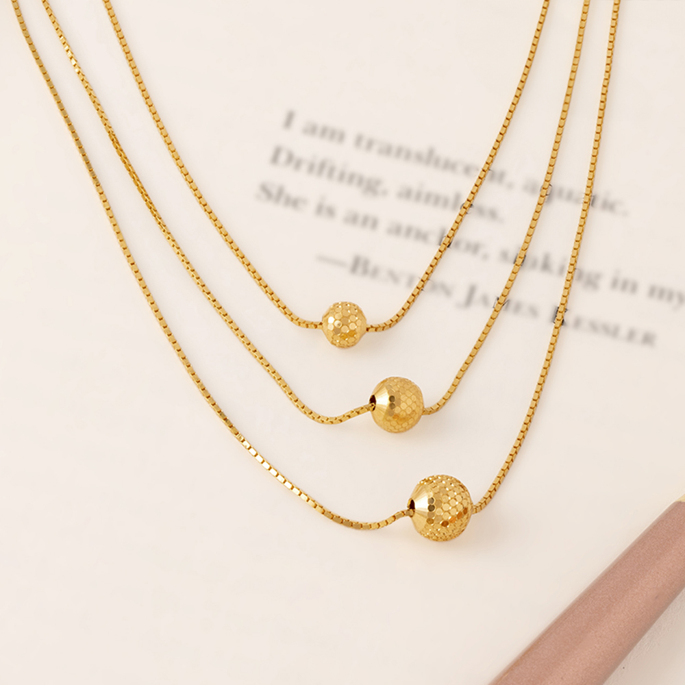 Triple Delight Gold Chain,,hi-res image number null