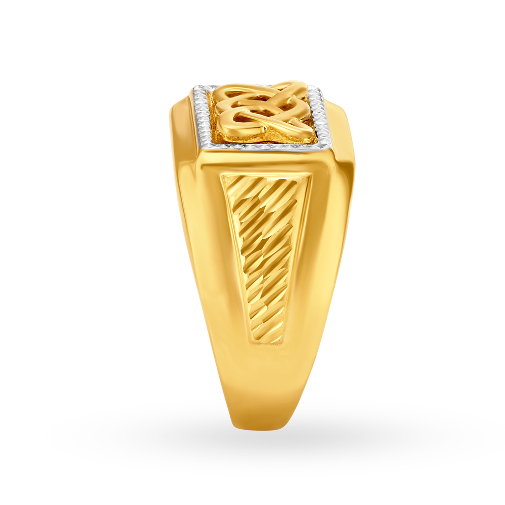 Enthralling 22 Karat Yellow Gold Intertwined Pattern Finger Ring,,hi-res image number null