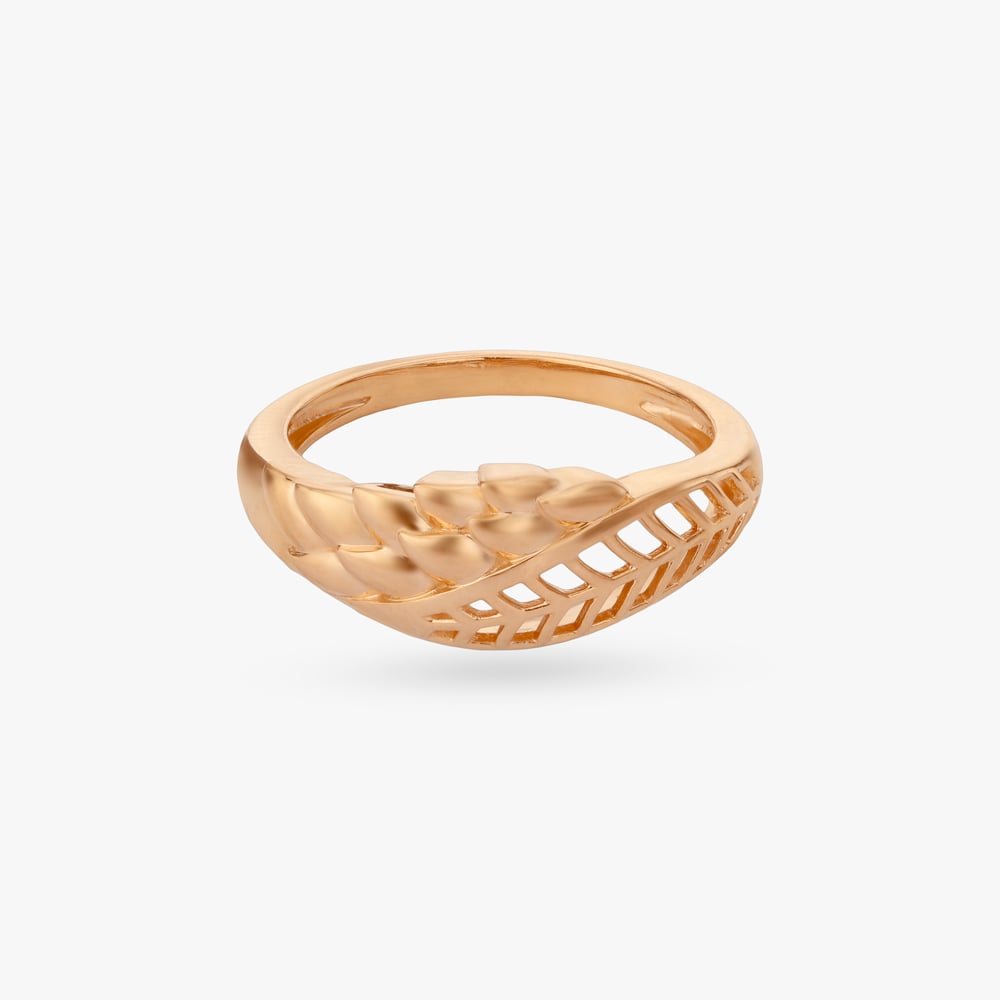 

Gilded Foliage Gold Ring
