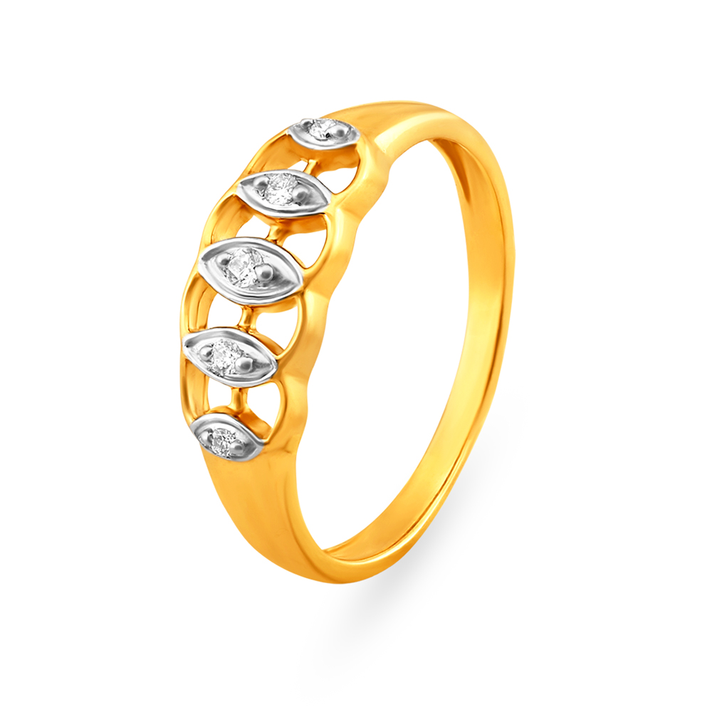 

Symmetric Diamond Finger Ring