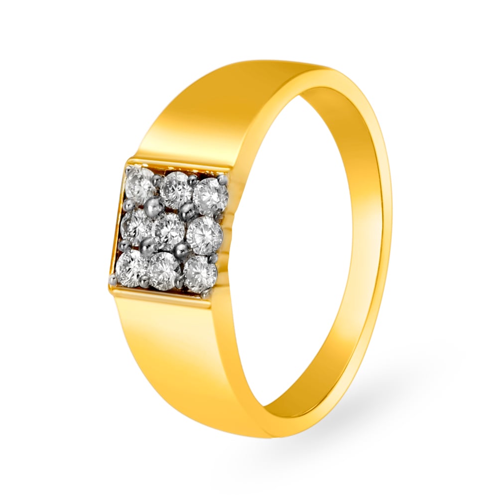 Classic 18 Karat Yellow Gold And Diamond Finger Ring,,hi-res image number null