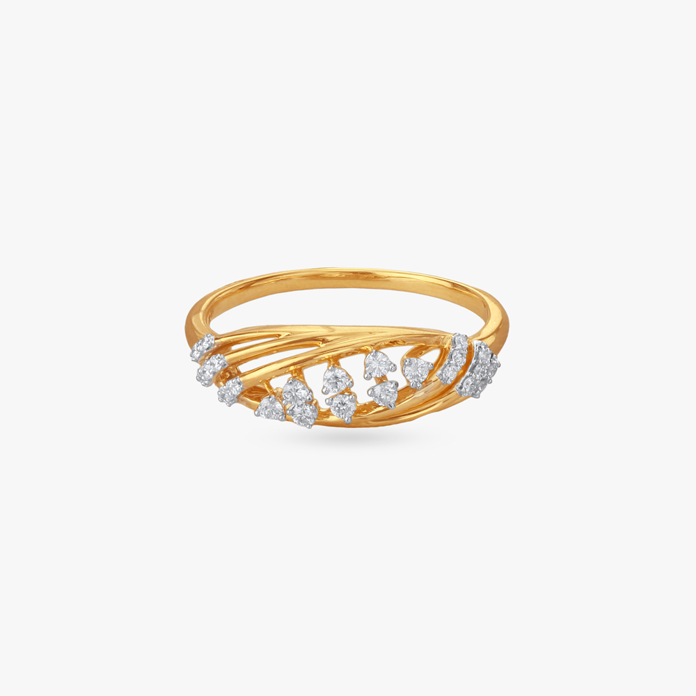 Bold Radiant Diamond Finger Ring,,hi-res image number null