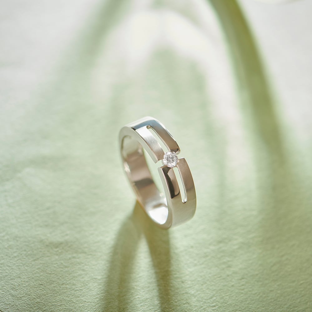 Refined 950 Platinum Band Ring,,hi-res image number null