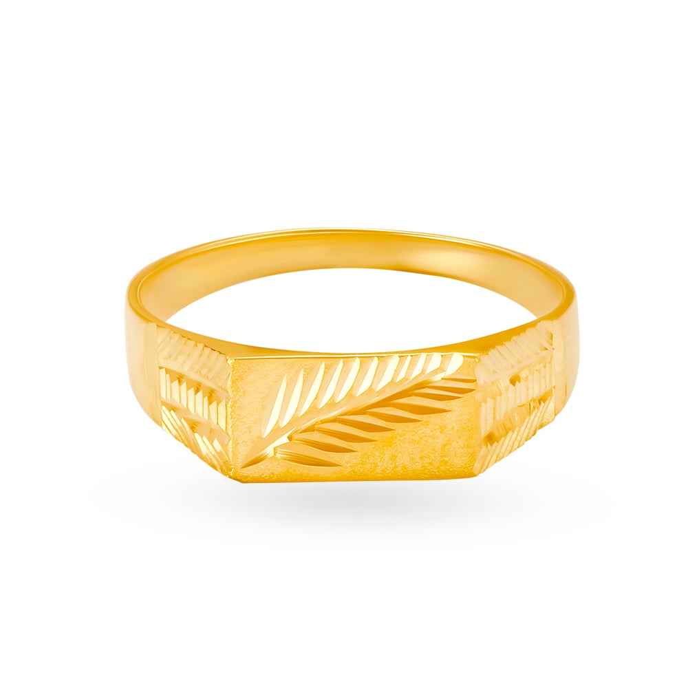 Elegant Leaf Engraved Gold Ring for Men,,hi-res image number null