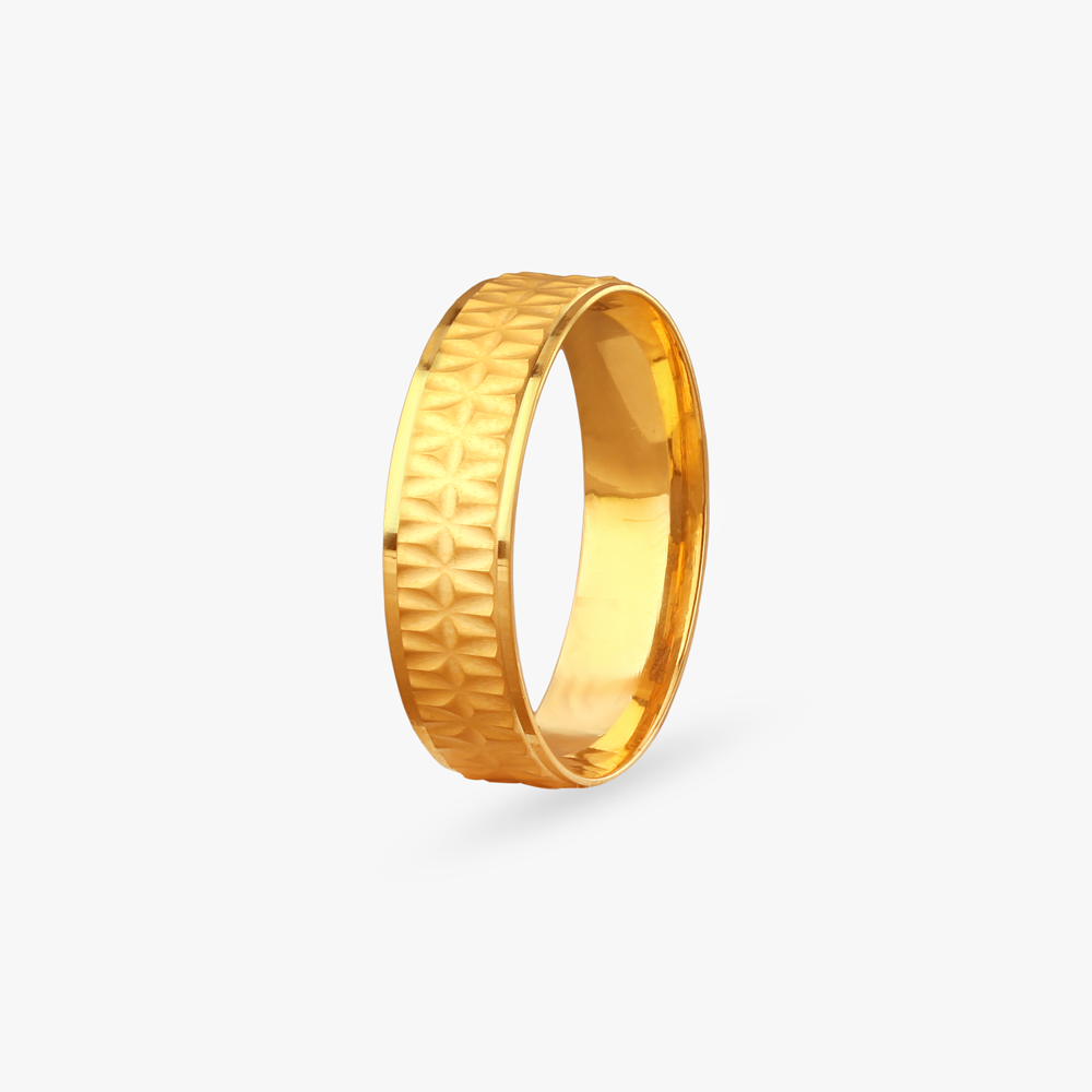 

Geo Prism Gold Ring