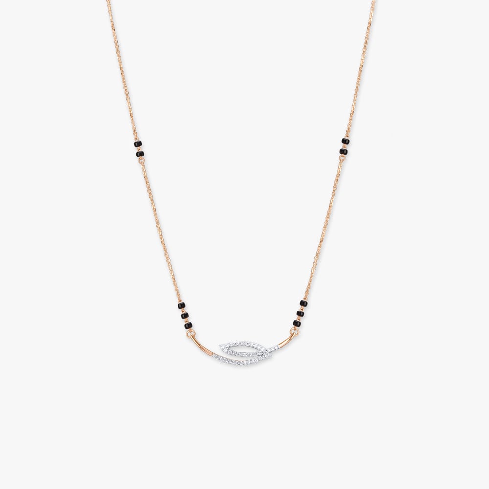 

Graceful Minimalism Diamond Mangalsutra