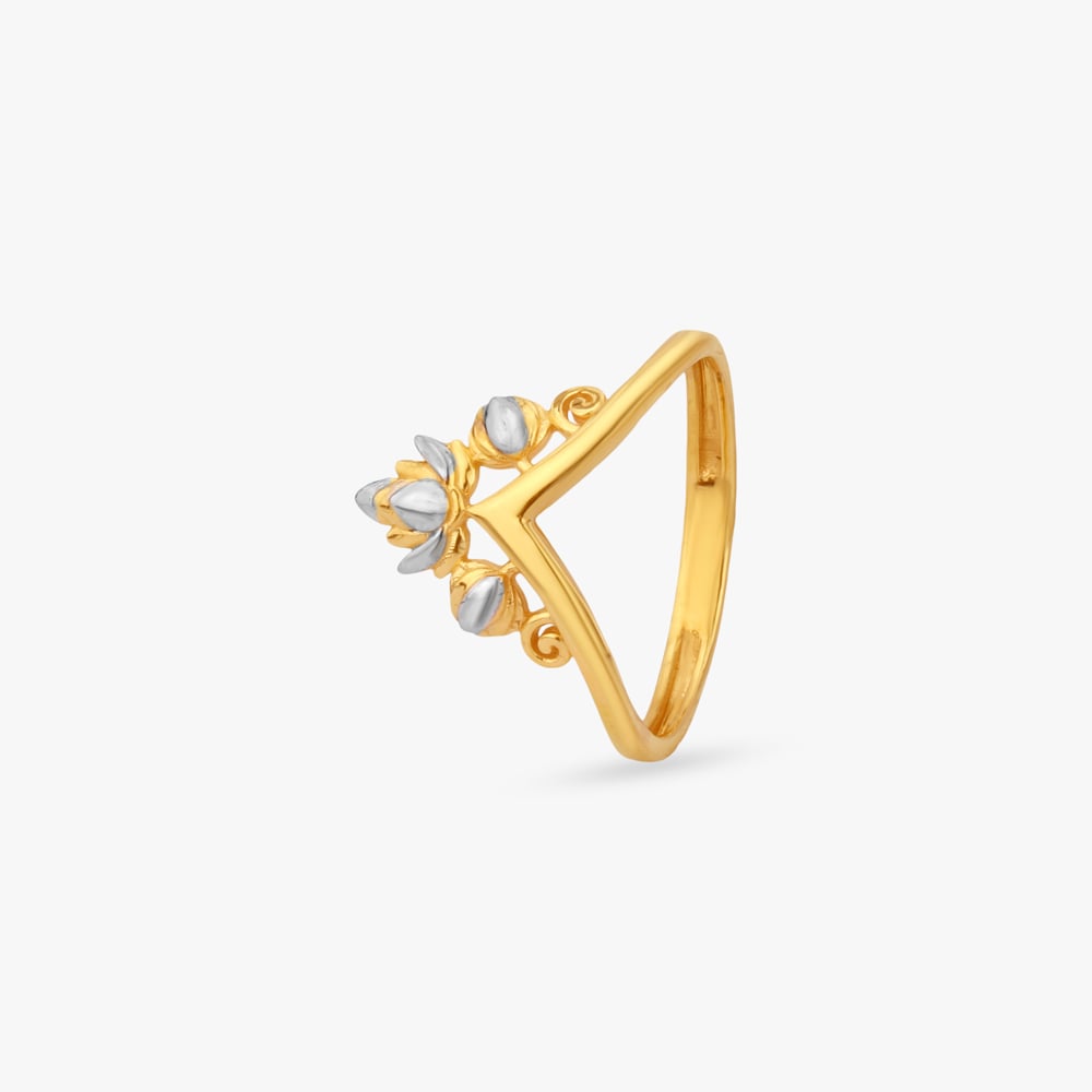 Royal Vanki Gold Ring,,hi-res image number null