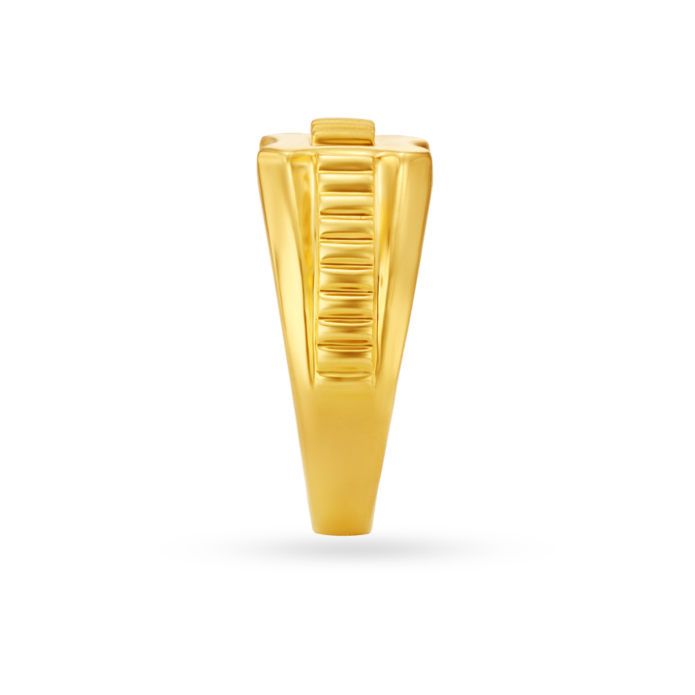 Rugged Style Gold Finger Ring For Men,,hi-res image number null