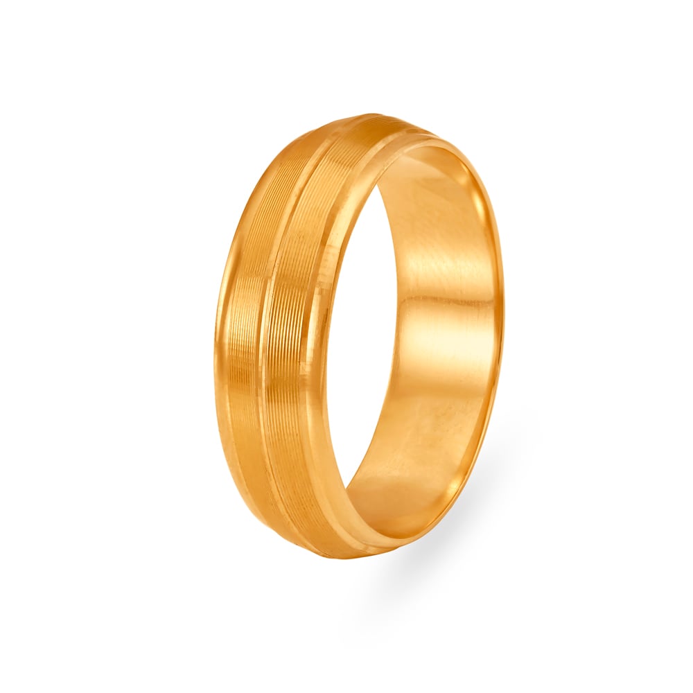 

Classy 22 Karat Yellow Gold Finger Ring
