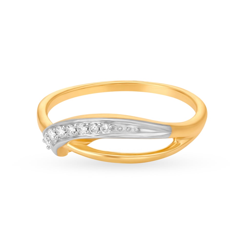 

Dainty Eclectic Diamond Ring