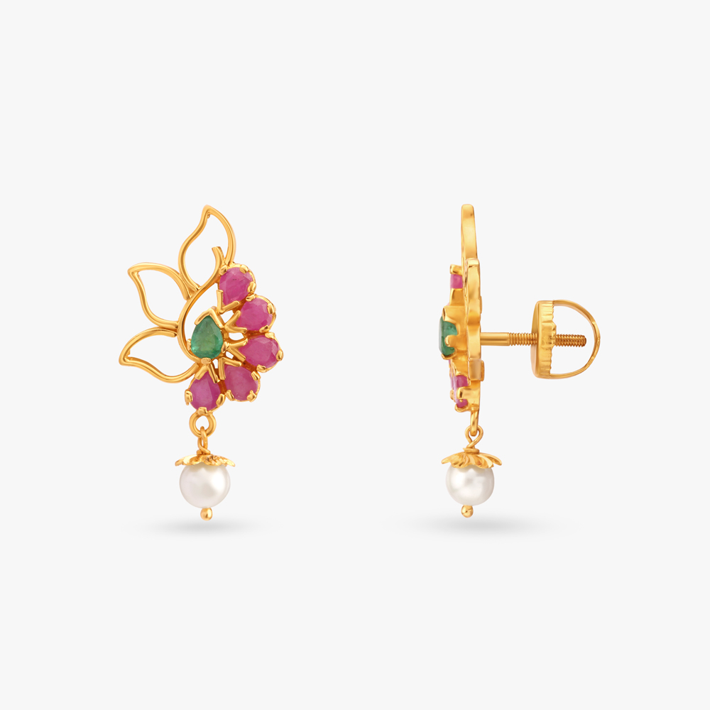 Elegant Gold Pendant with Chain and Earrings Set,,hi-res image number null
