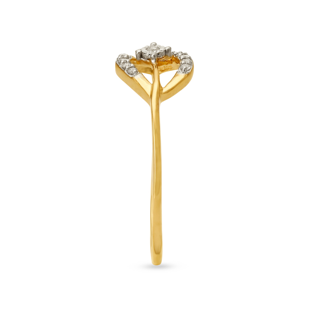 Stunning Diamond Finger Ring,,hi-res image number null