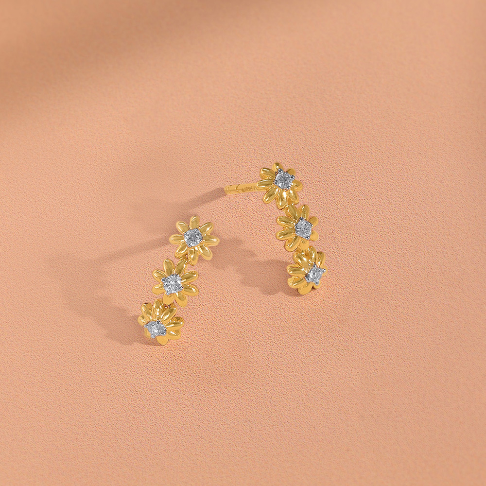 Daisy Trail Diamond Stud Earrings,,hi-res image number null