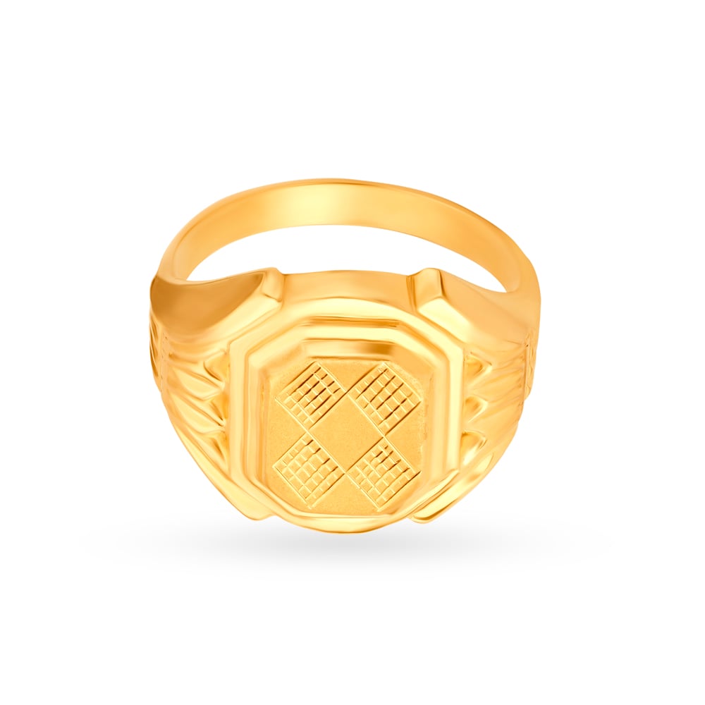 

Intriguing 22 Karat Yellow Gold Octagonal Finger Ring