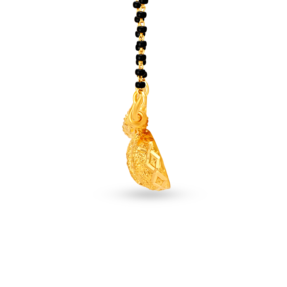 Shimmering Gold Mangalsutra Pendant,,hi-res image number null