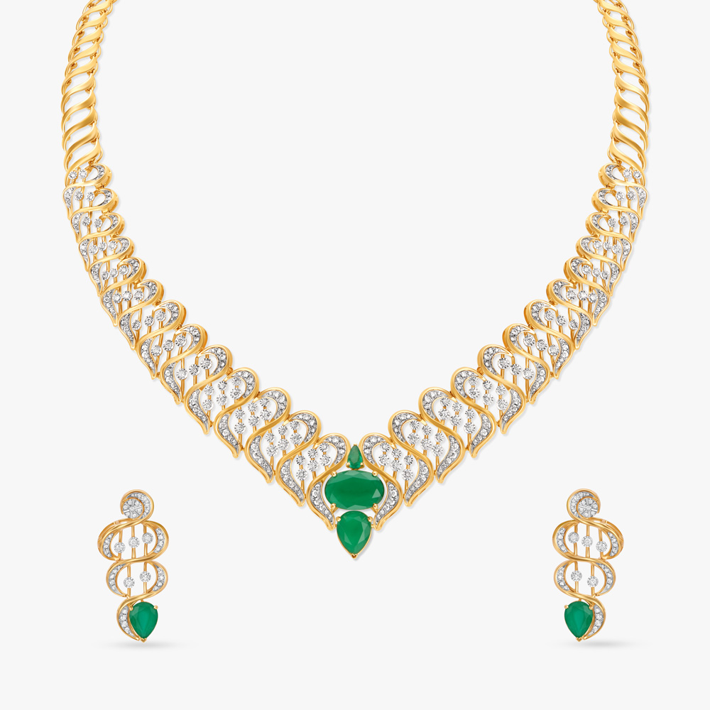 Delightful Shimmers Diamond Necklace Set,,hi-res image number null