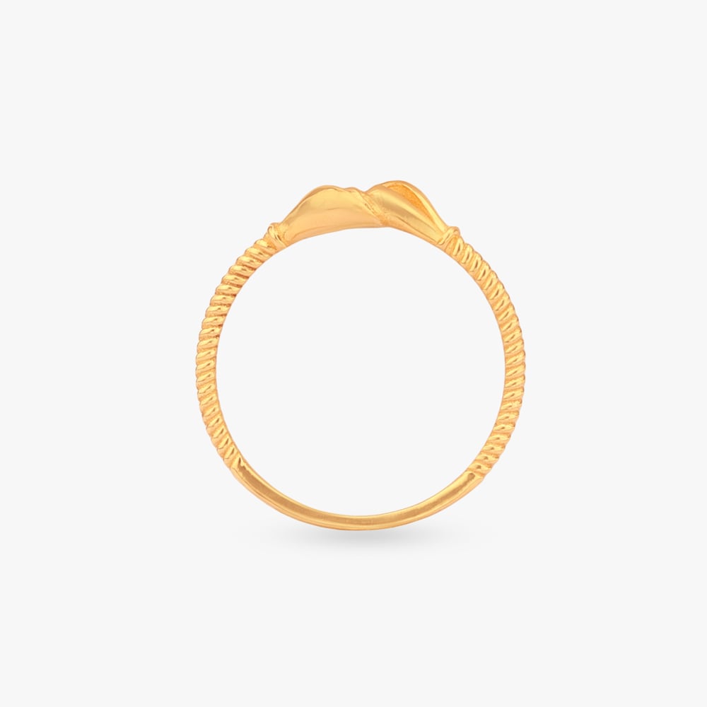 Sculpted Swirl Gold Finger Ring,,hi-res image number null