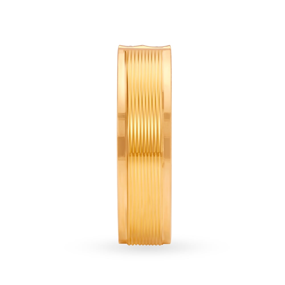 Luxurious 22 Karat Yellow Gold Finger Ring,,hi-res image number null
