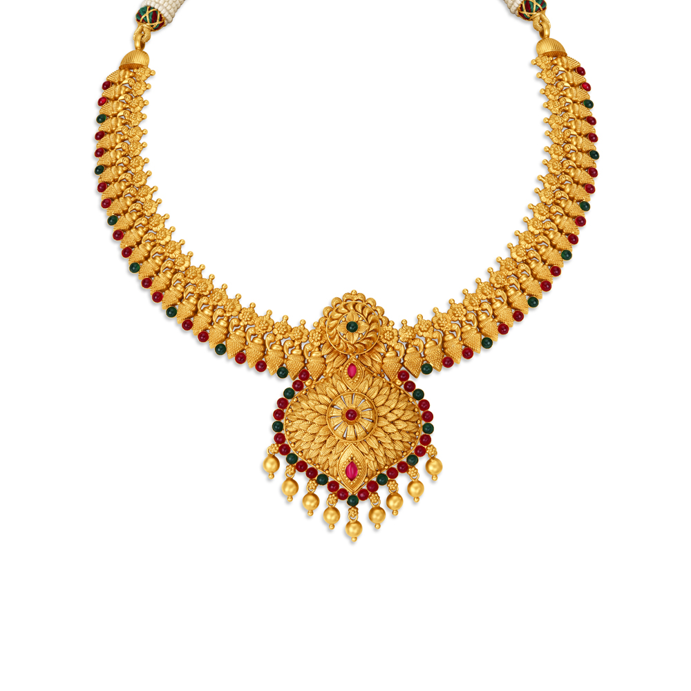 Opulent Kemp Set Gold Necklace