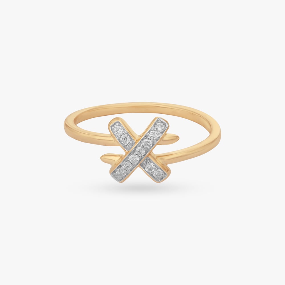 

Cross Line Diamond Ring