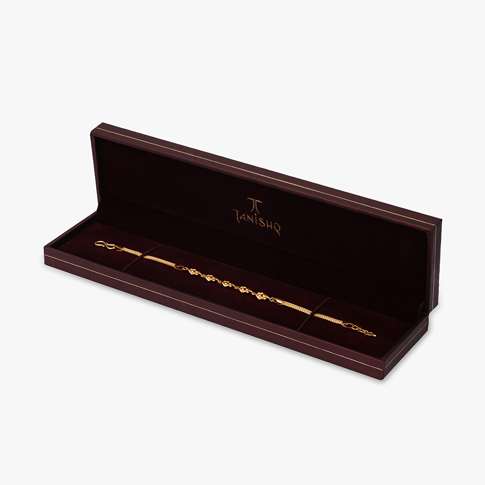 Nature-Inspired Gold Bracelet,,hi-res image number null