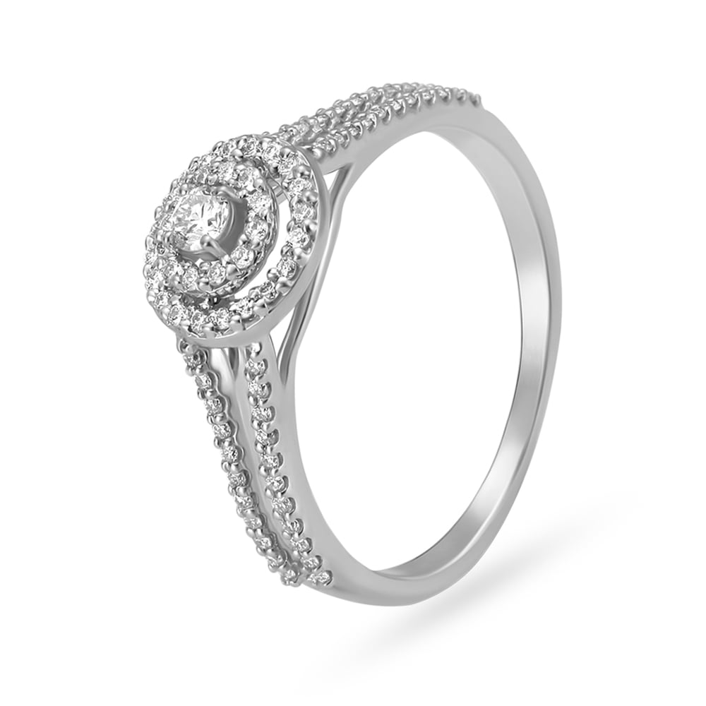 

Charming Halo Diamond Finger Ring