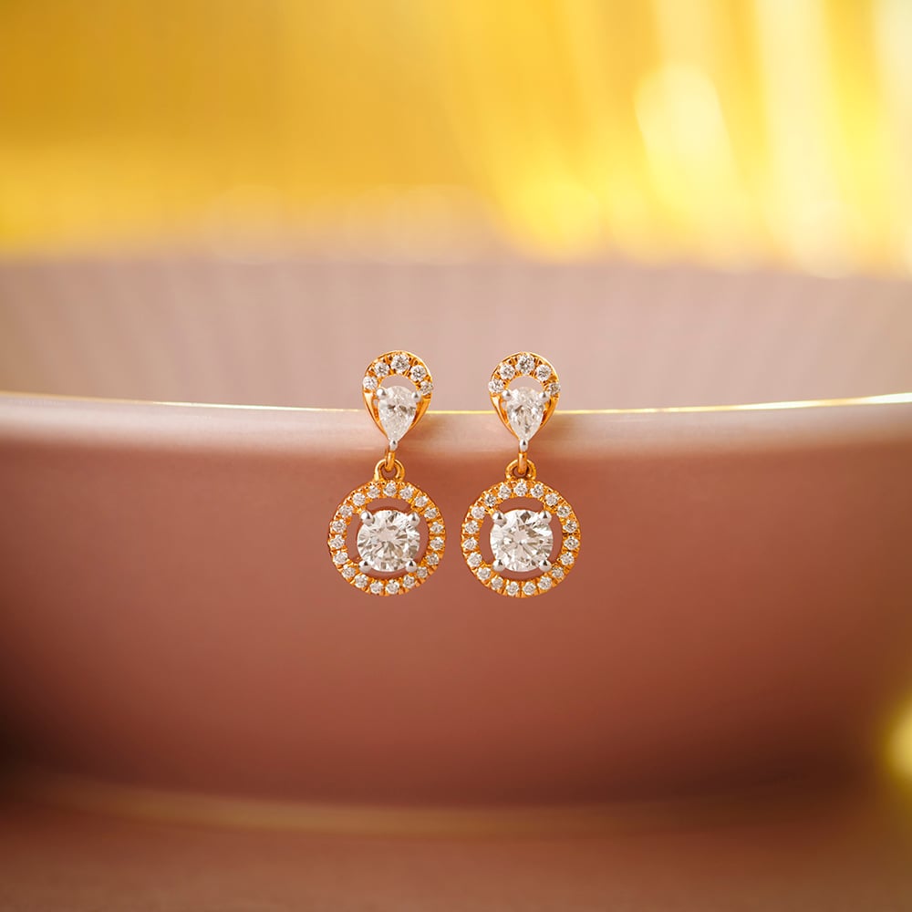 https://www.tanishq.co.in/on/demandware.static/-/Sites-Tanishq-product-catalog/default/dw242dc1f4/images/hi-res/50D3B4DNGAGA02_1.jpg