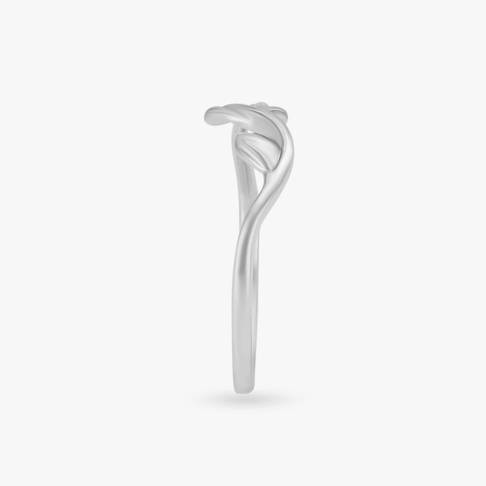 Artistic Finger Ring,,hi-res image number null
