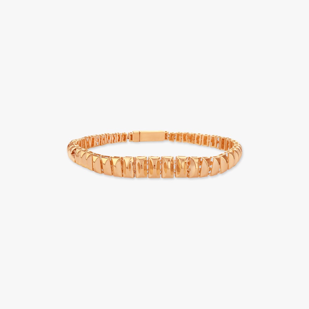 

Structured Glam Gold Bracelet