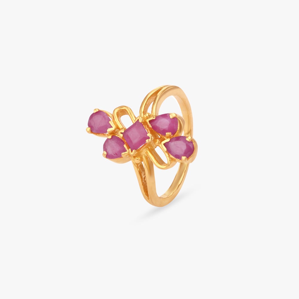

Twirling Flora Ring