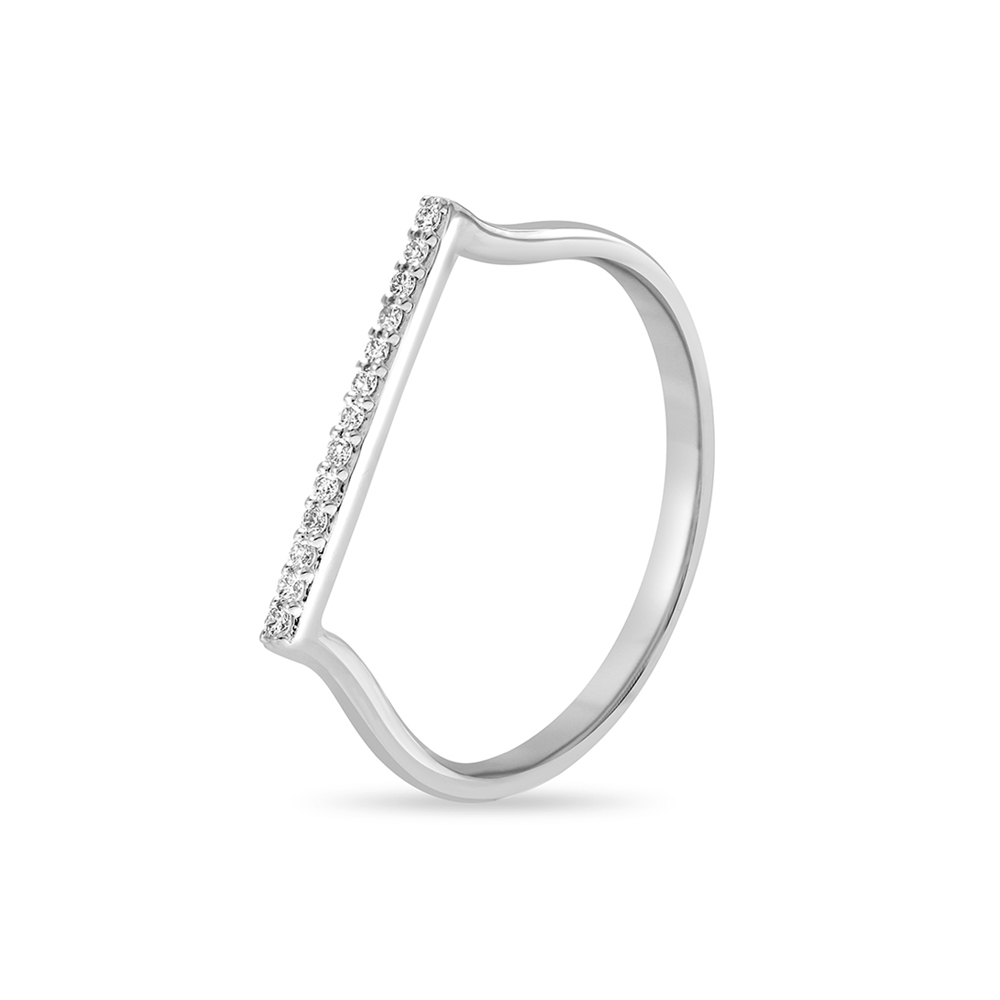 18 KT White Gold Minimal Diamond Ring