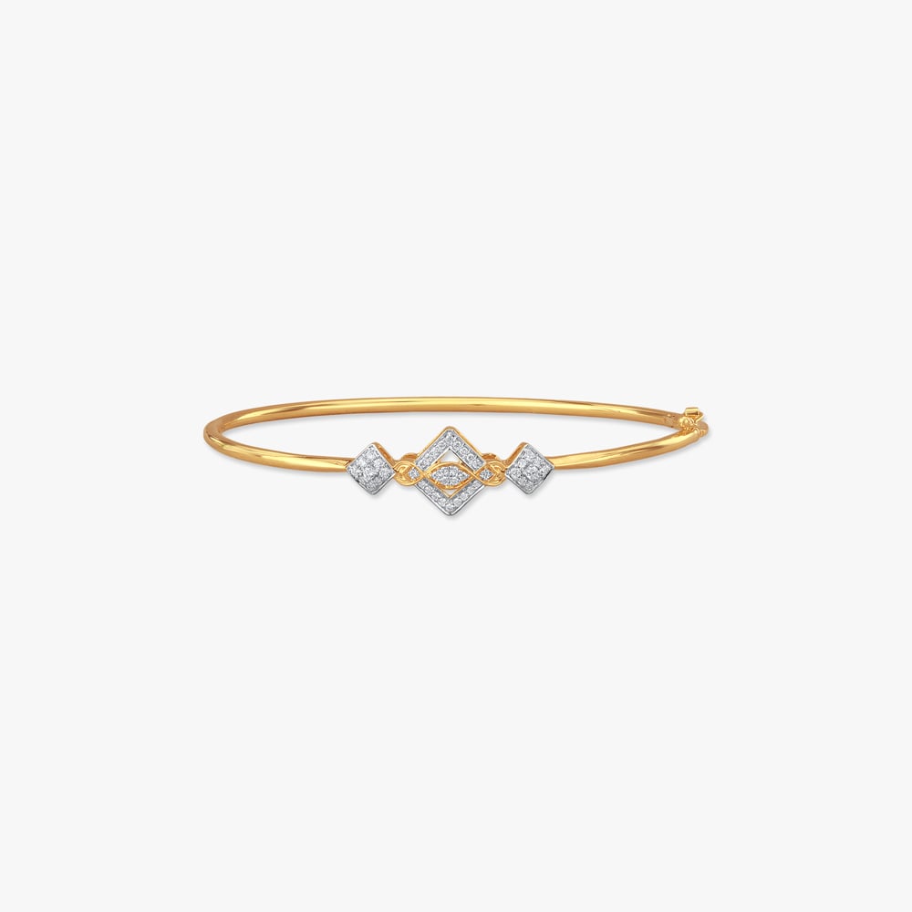 

Linked Rhombus Diamond Bangle