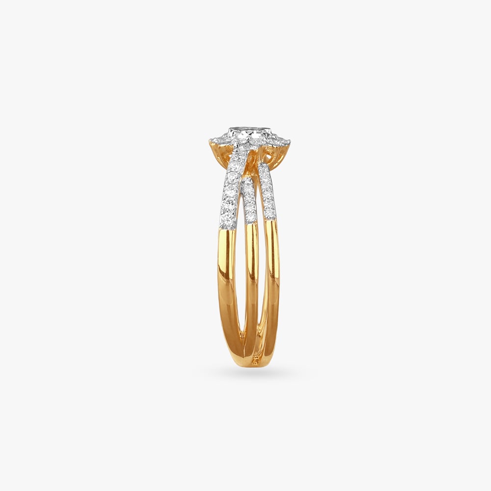 Grand Criss-Cross Diamond Ring,,hi-res image number null