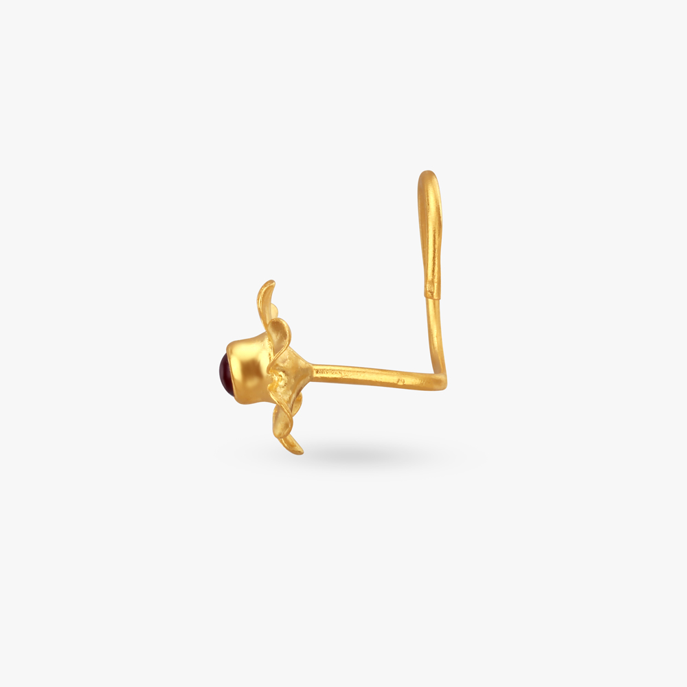 Graceful Floral Gold Nose Pin,,hi-res image number null