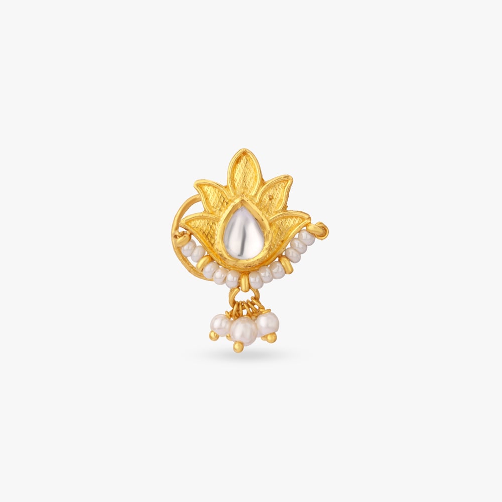 

Lotus Elegance Gold Nose Pin