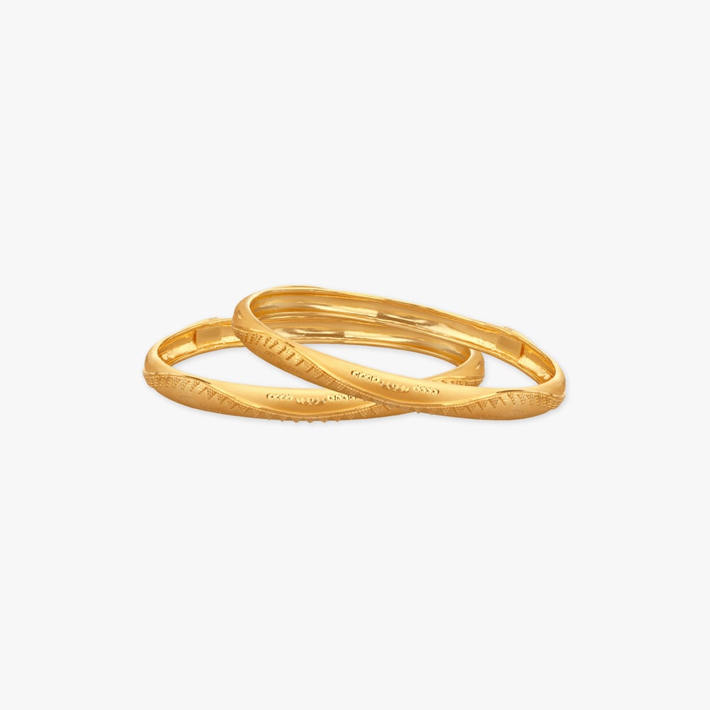 

Ripple Trace Gold Bangles