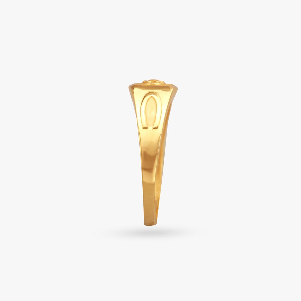 Sunburst Glory Gold Finger Ring for Men,,hi-res image number null