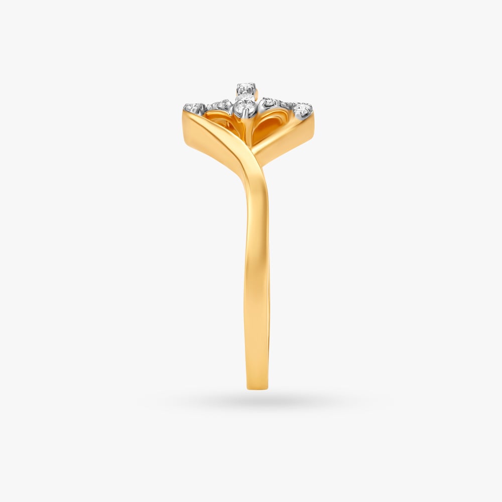Traditional Crossover Diamond Ring,,hi-res image number null
