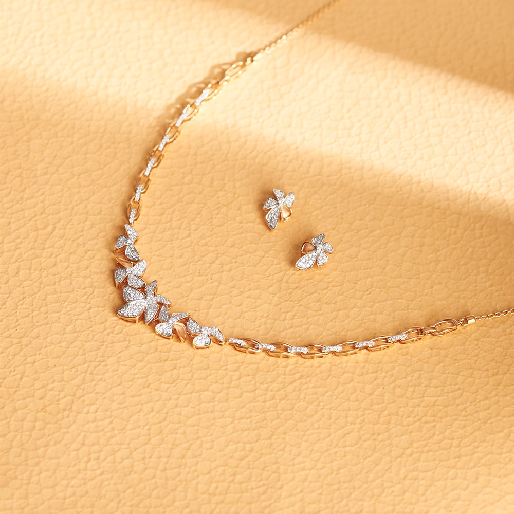Fleur Charm Diamond Necklace Set