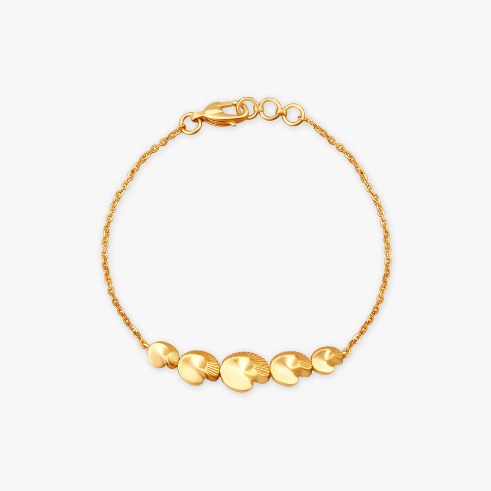 

Seashell Glow Gold Bracelet
