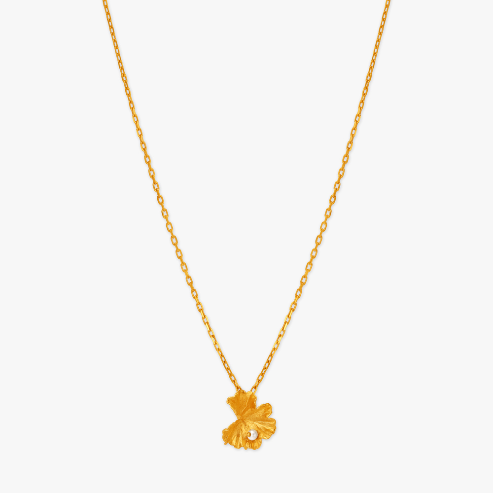 Blossoming Pearl Pendant with Chain,,hi-res image number null
