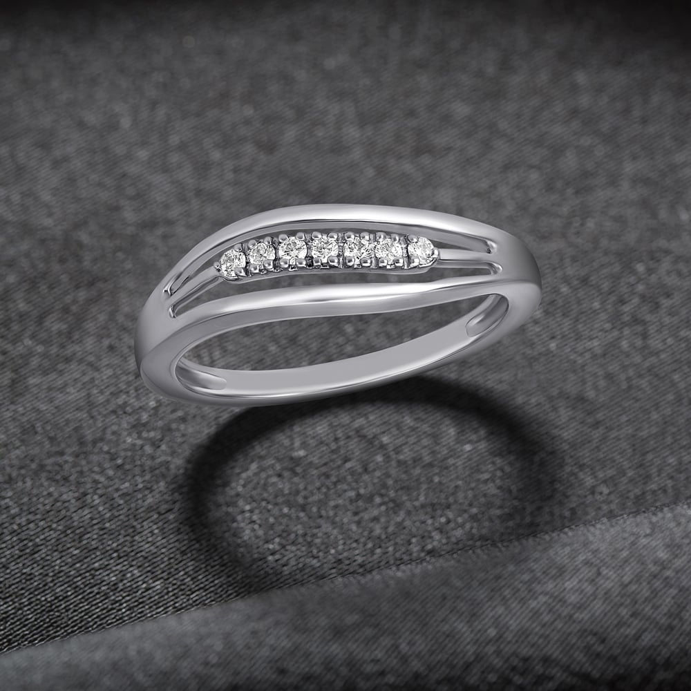 Elegant Infinity Platinum Ring