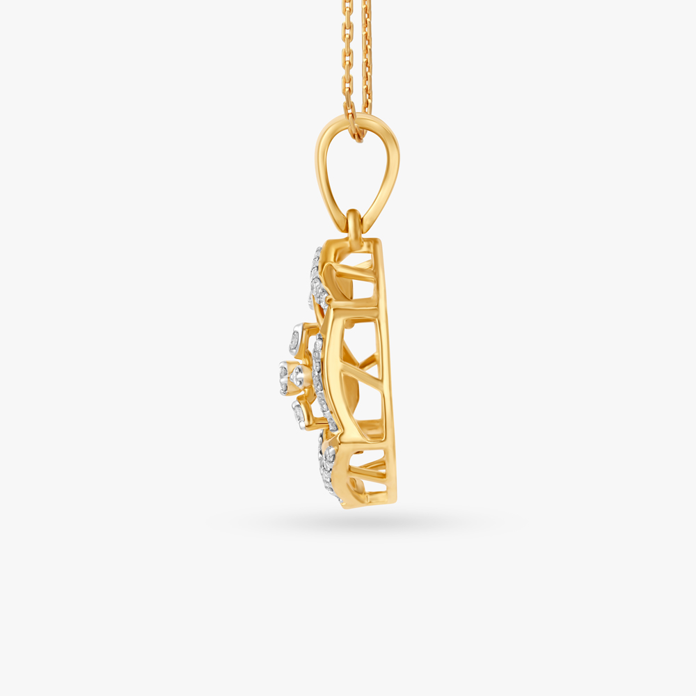Stylish Floral Diamond Pendant,,hi-res image number null