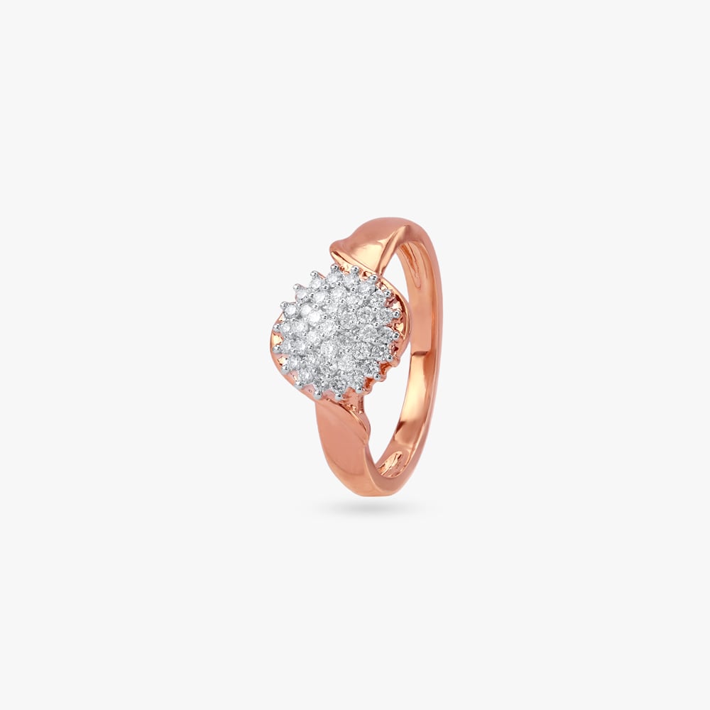 

Blooming Brilliance Diamond Ring