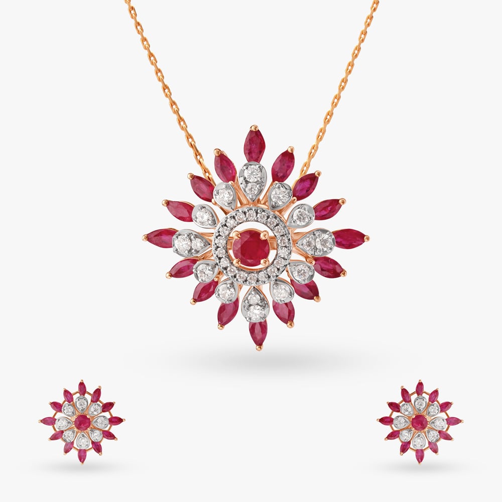 Glamourous Floral Diamond Pendant and Earrings Set,,hi-res image number null