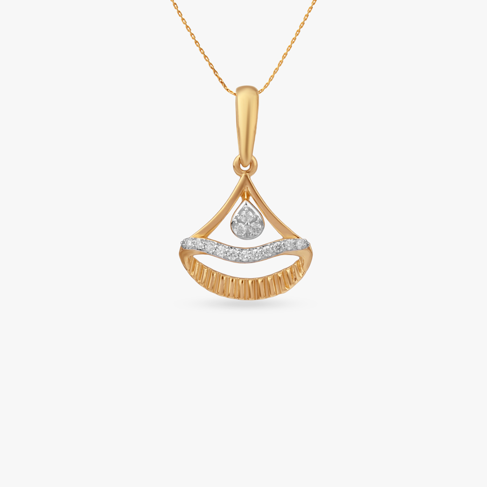 

Lumin Crest Diamond Pendant
