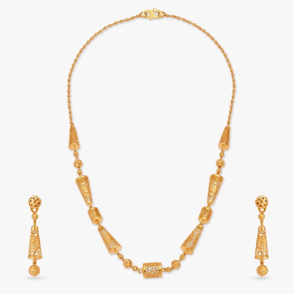 

Lavish Legacy Necklace Set