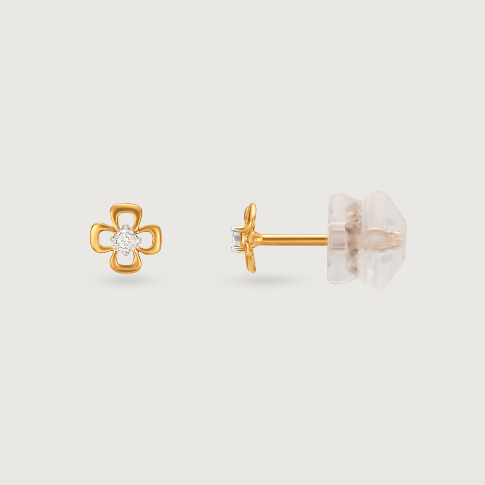 Dazzling Daisy 14 Kt Gold and Diamond Stud Earrings,,hi-res image number null